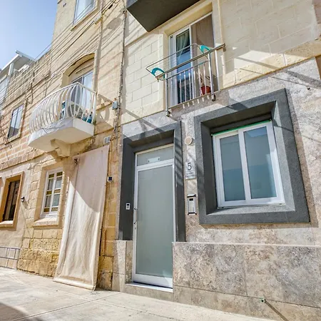 公寓 New! Maisonette In By Sf Homes